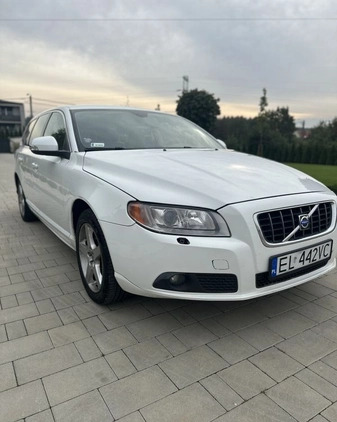 Volvo V70 cena 20000 przebieg: 357000, rok produkcji 2008 z Łódź małe 137